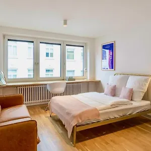Aparthotel Stacey Alster, Hamburg
