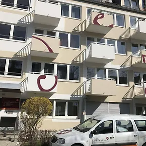 Frederics Olympiapark Hotel München